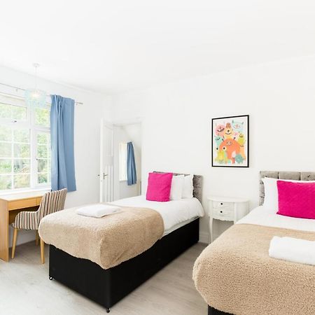 Beautiful 6 Bedroom House For 17 Guests Next To Edgbaston Stadium Бирмингем Экстерьер фото