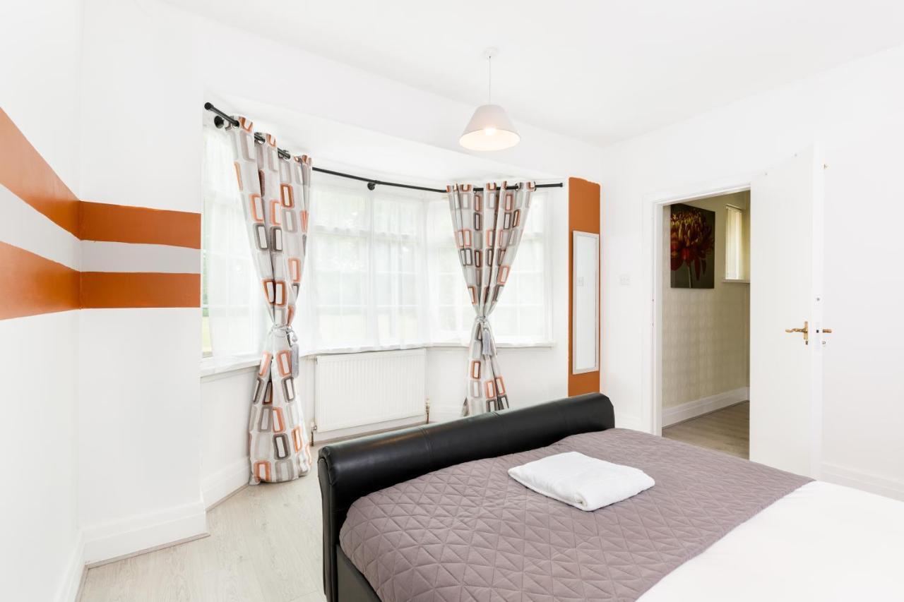 Beautiful 6 Bedroom House For 17 Guests Next To Edgbaston Stadium Бирмингем Экстерьер фото