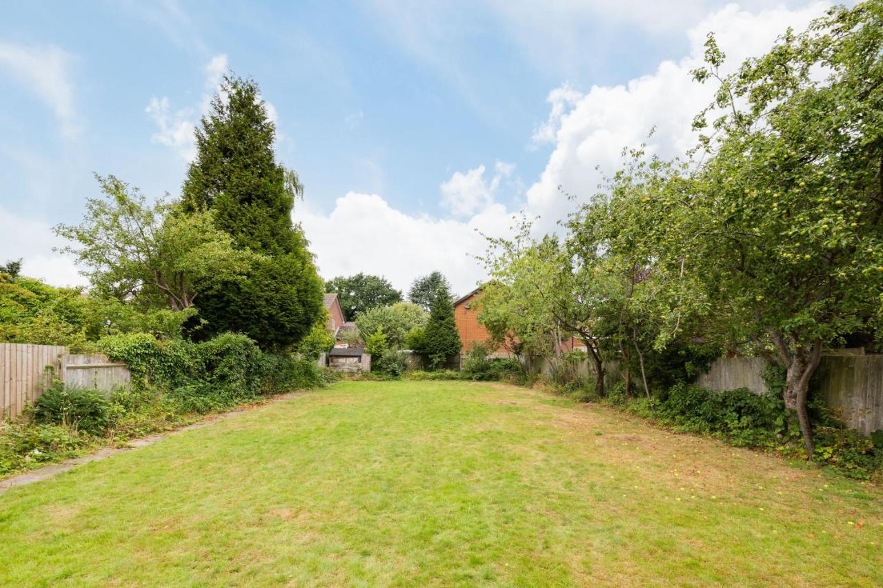 Beautiful 6 Bedroom House For 17 Guests Next To Edgbaston Stadium Бирмингем Экстерьер фото